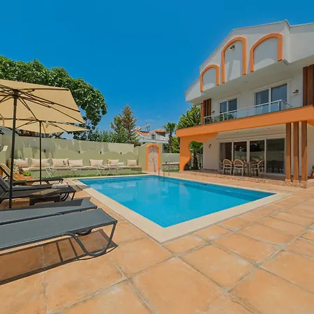 Mediterranean With Private Pool *