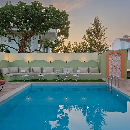 Mediterranean With Private Pool Φετιγιέ
