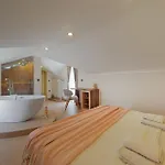 Mediterranean With Private Pool Villa *