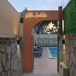 Mediterranean With Private Pool Villa *