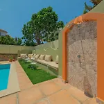 Villa Mediterranean With Private Pool *