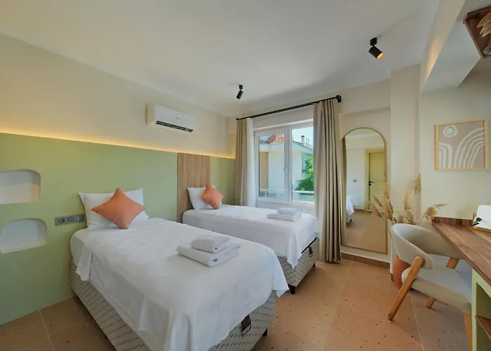 Mediterranean With Private Pool *